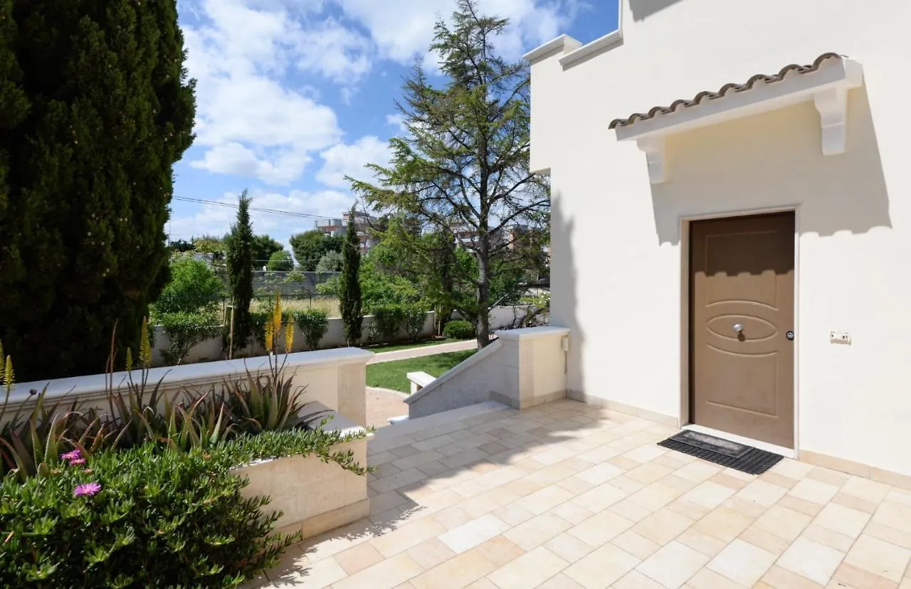 Appartamento Casa Torre Di Specchio 2 Con Piscina Bari