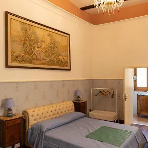 https://domus-annabella.hotels-amalfi.com