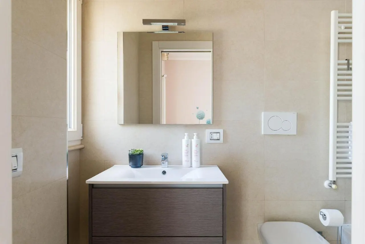 바리 Casa Torre Di Specchio 2 Con Piscina 아파트